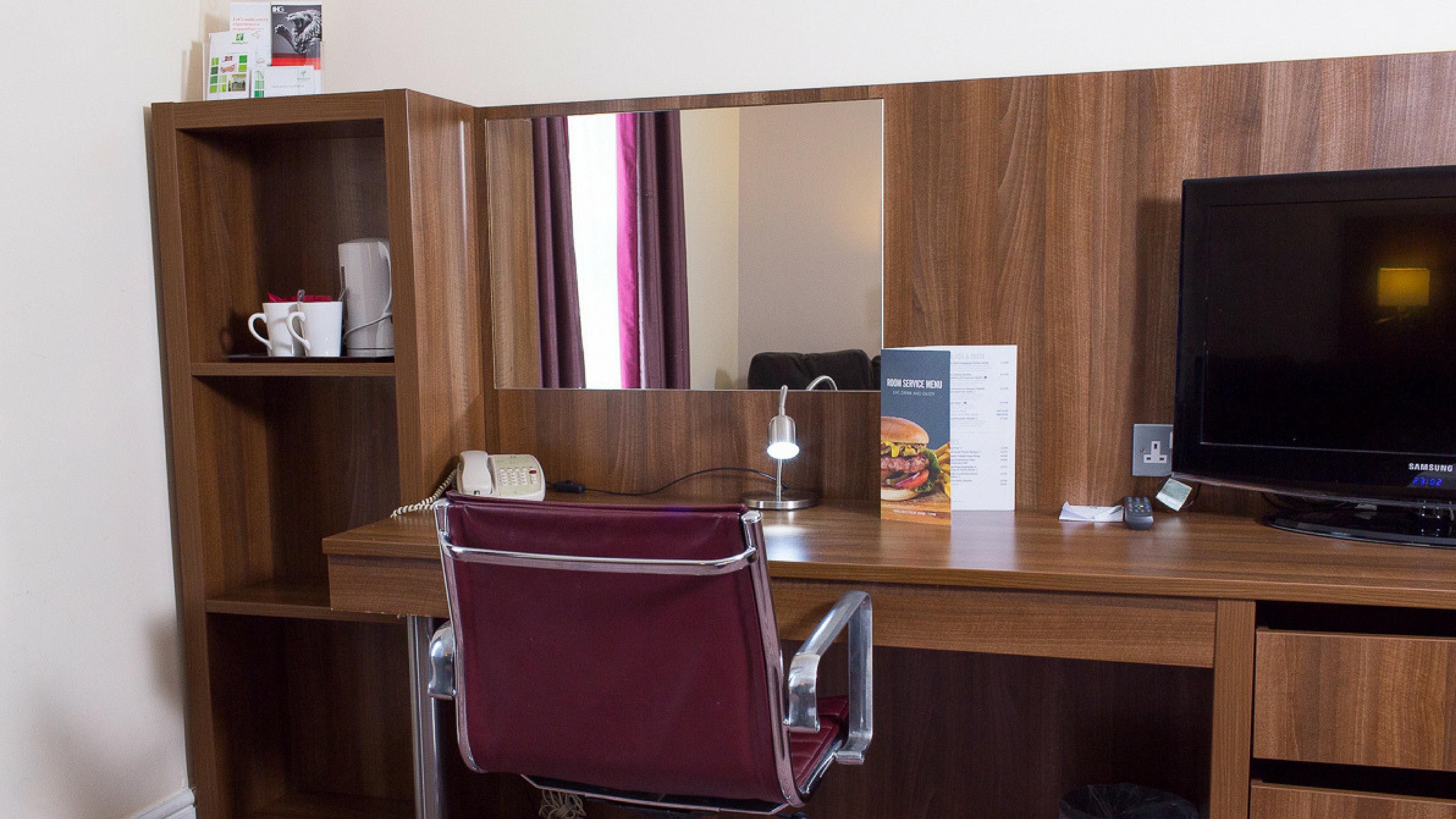 Holiday Inn Milton Keynes East M1 Junc 14 By Ihg Buitenkant foto