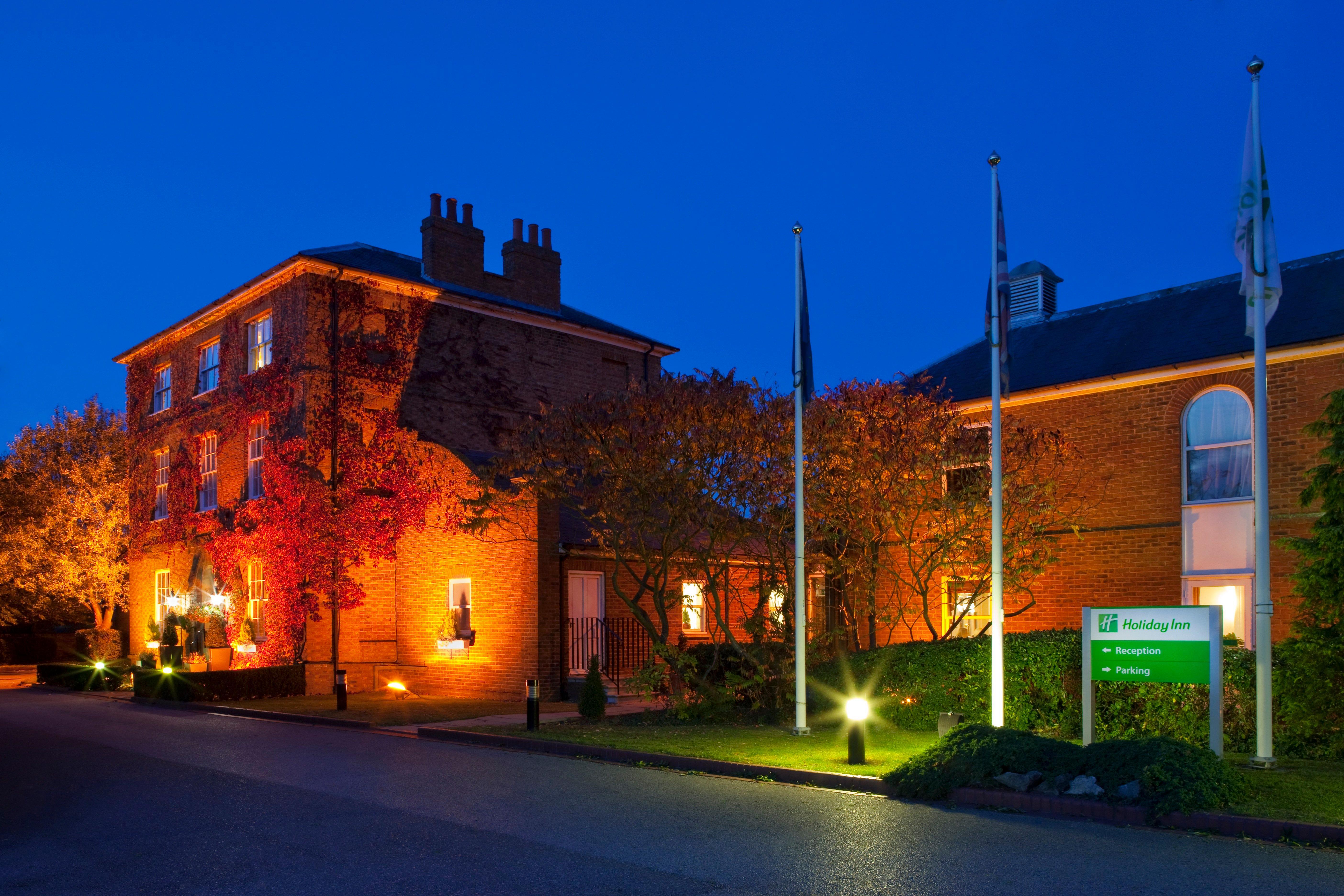 Holiday Inn Milton Keynes East M1 Junc 14 By Ihg Buitenkant foto