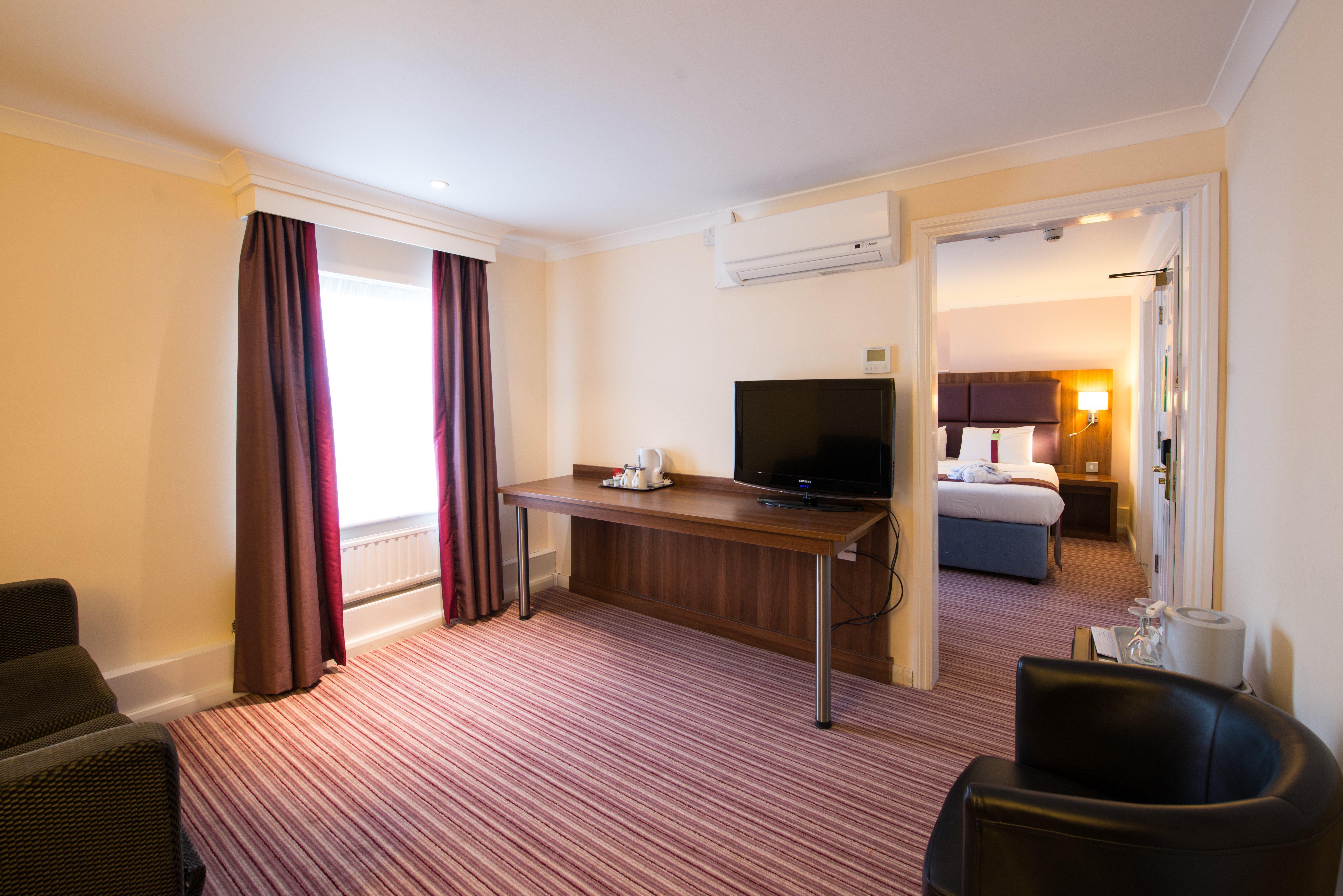 Holiday Inn Milton Keynes East M1 Junc 14 By Ihg Buitenkant foto