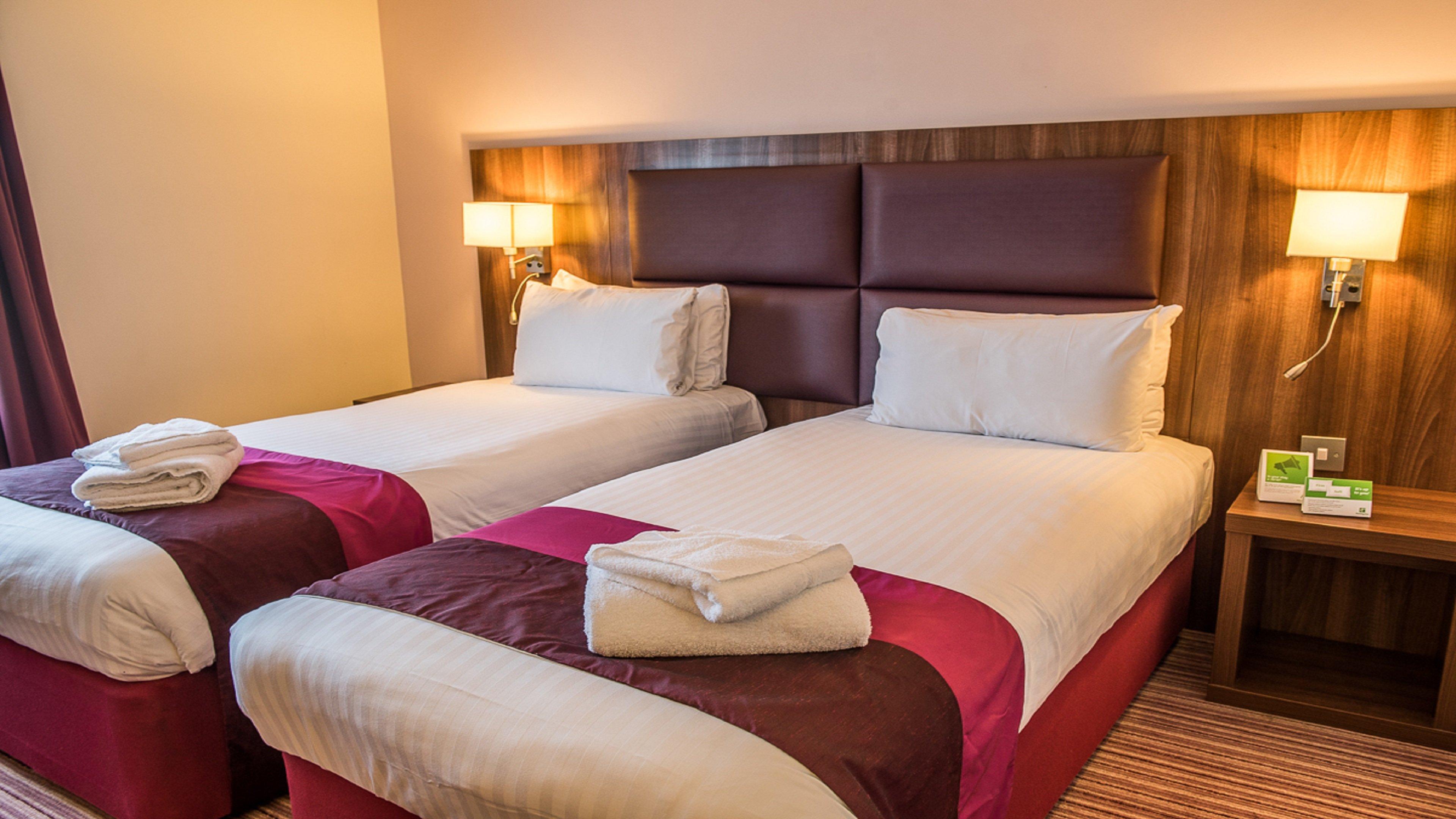 Holiday Inn Milton Keynes East M1 Junc 14 By Ihg Buitenkant foto