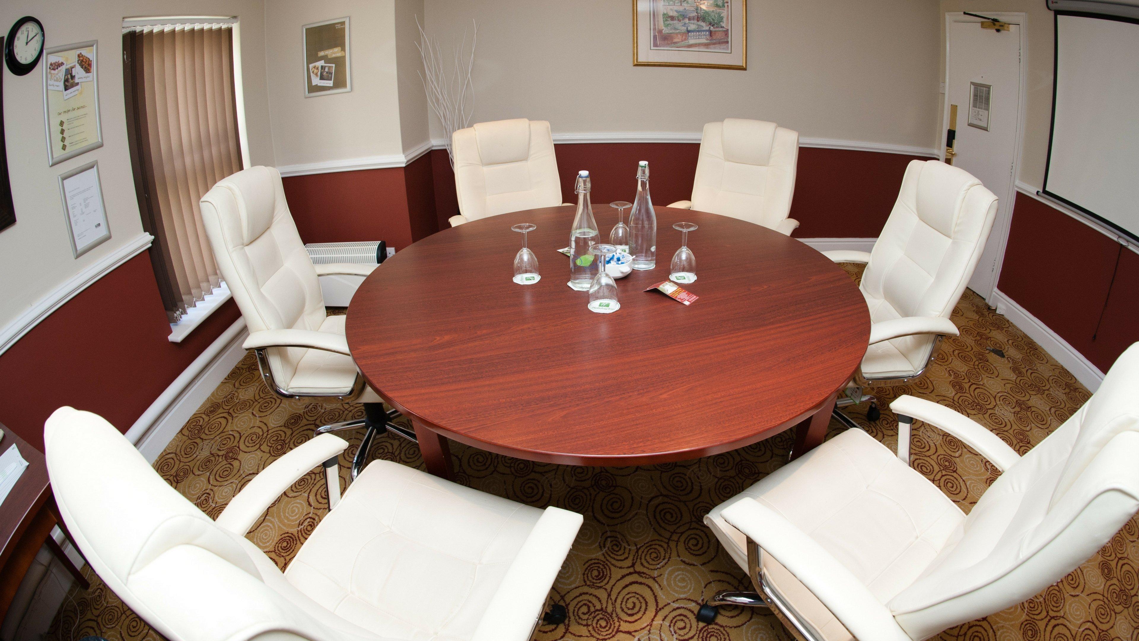 Holiday Inn Milton Keynes East M1 Junc 14 By Ihg Buitenkant foto