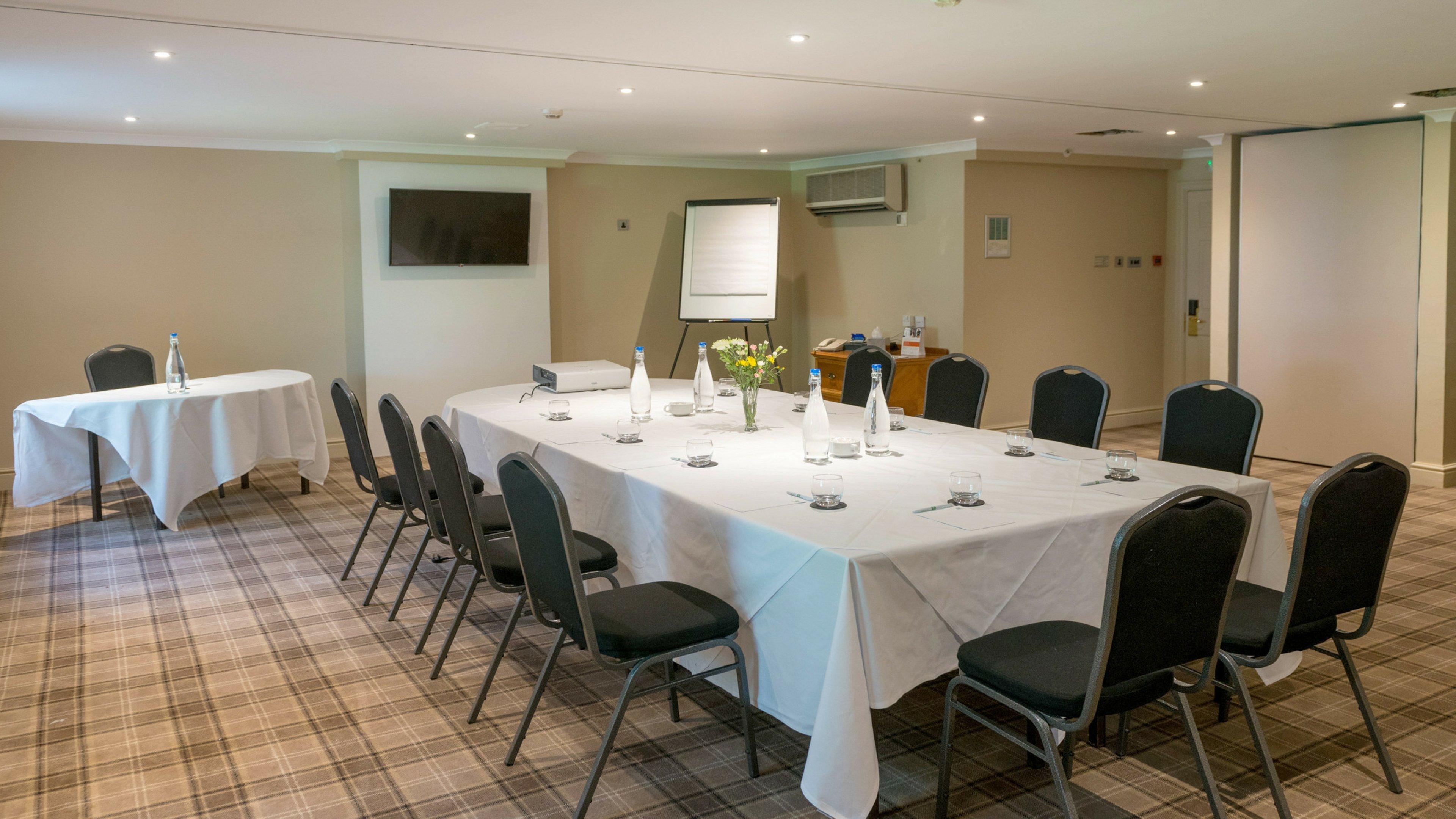 Holiday Inn Milton Keynes East M1 Junc 14 By Ihg Buitenkant foto