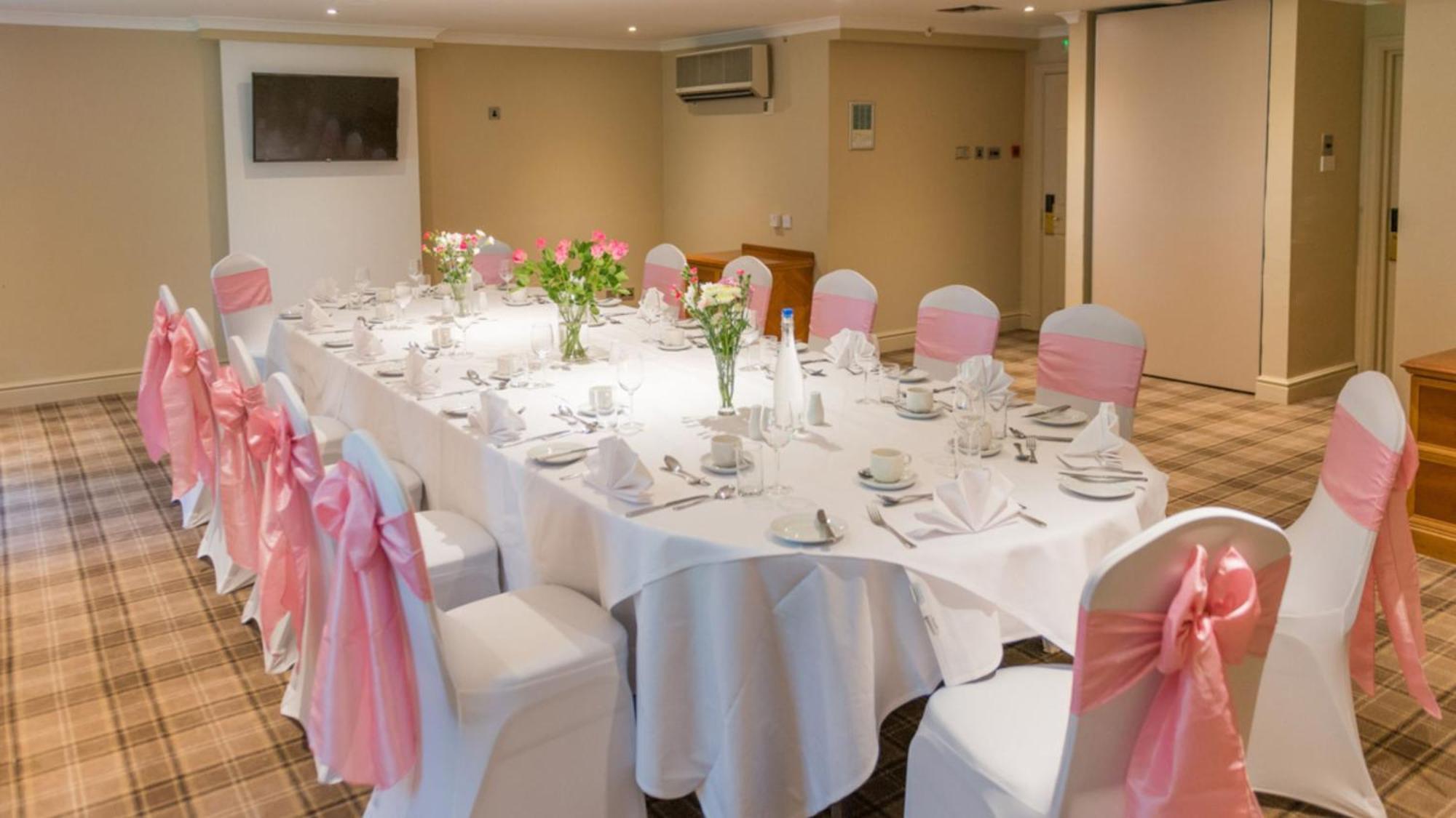 Holiday Inn Milton Keynes East M1 Junc 14 By Ihg Buitenkant foto