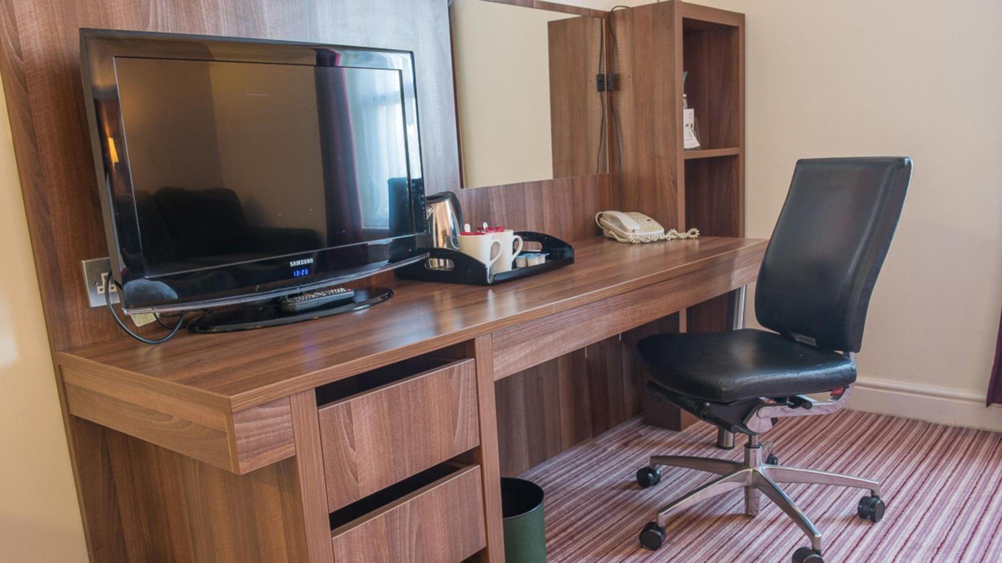Holiday Inn Milton Keynes East M1 Junc 14 By Ihg Buitenkant foto