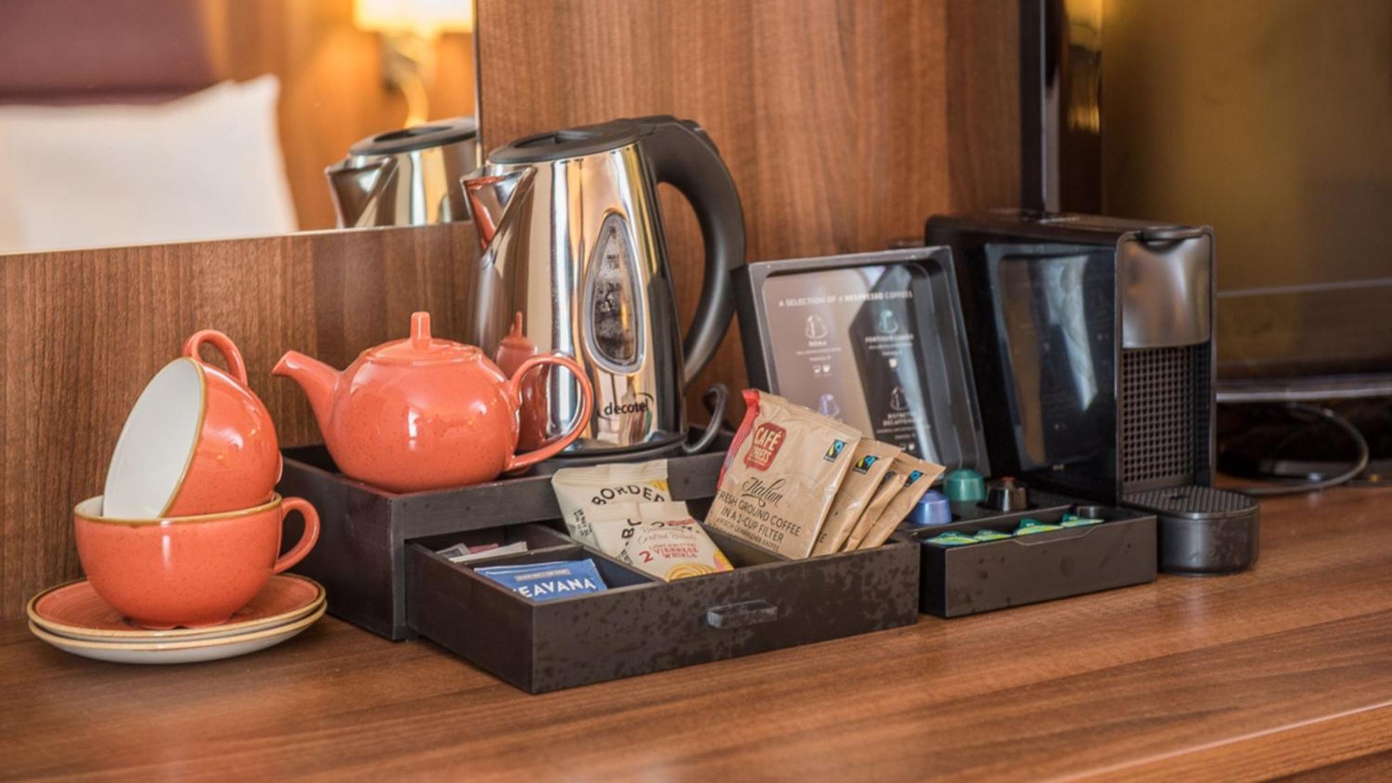 Holiday Inn Milton Keynes East M1 Junc 14 By Ihg Buitenkant foto