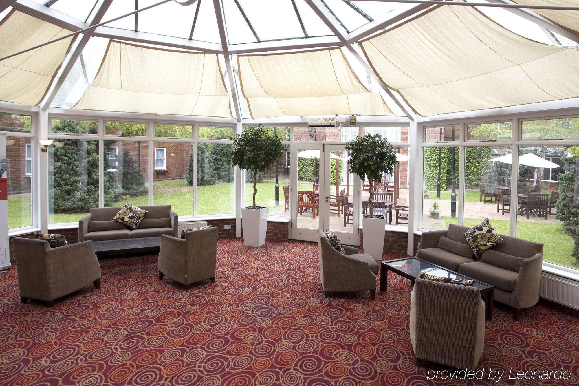 Holiday Inn Milton Keynes East M1 Junc 14 By Ihg Buitenkant foto